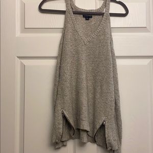 Shoulder cut out sweater-AEO